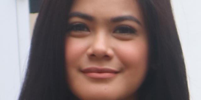 Kumpulan Sinetron Gaya Feminim Dessy